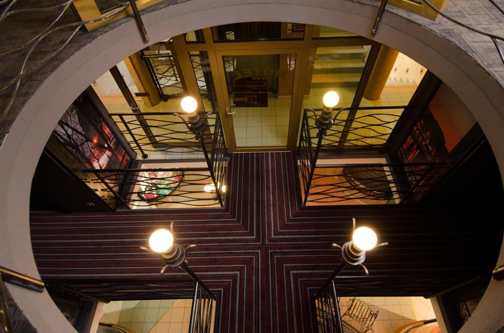 Hotel Atrium Nowy Tomyśl Eksteriør bilde
